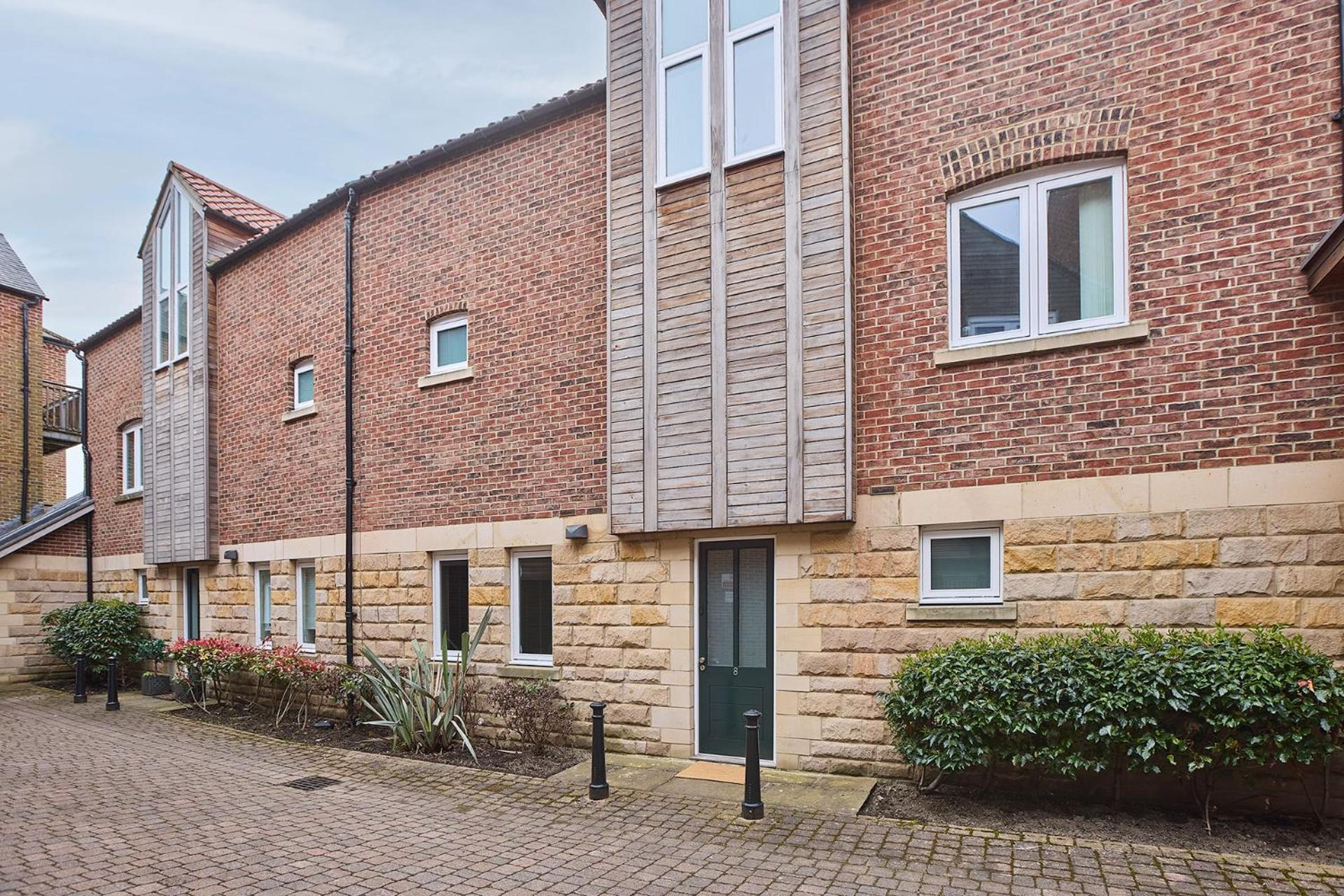 Apartment Host & - Waterside Durham