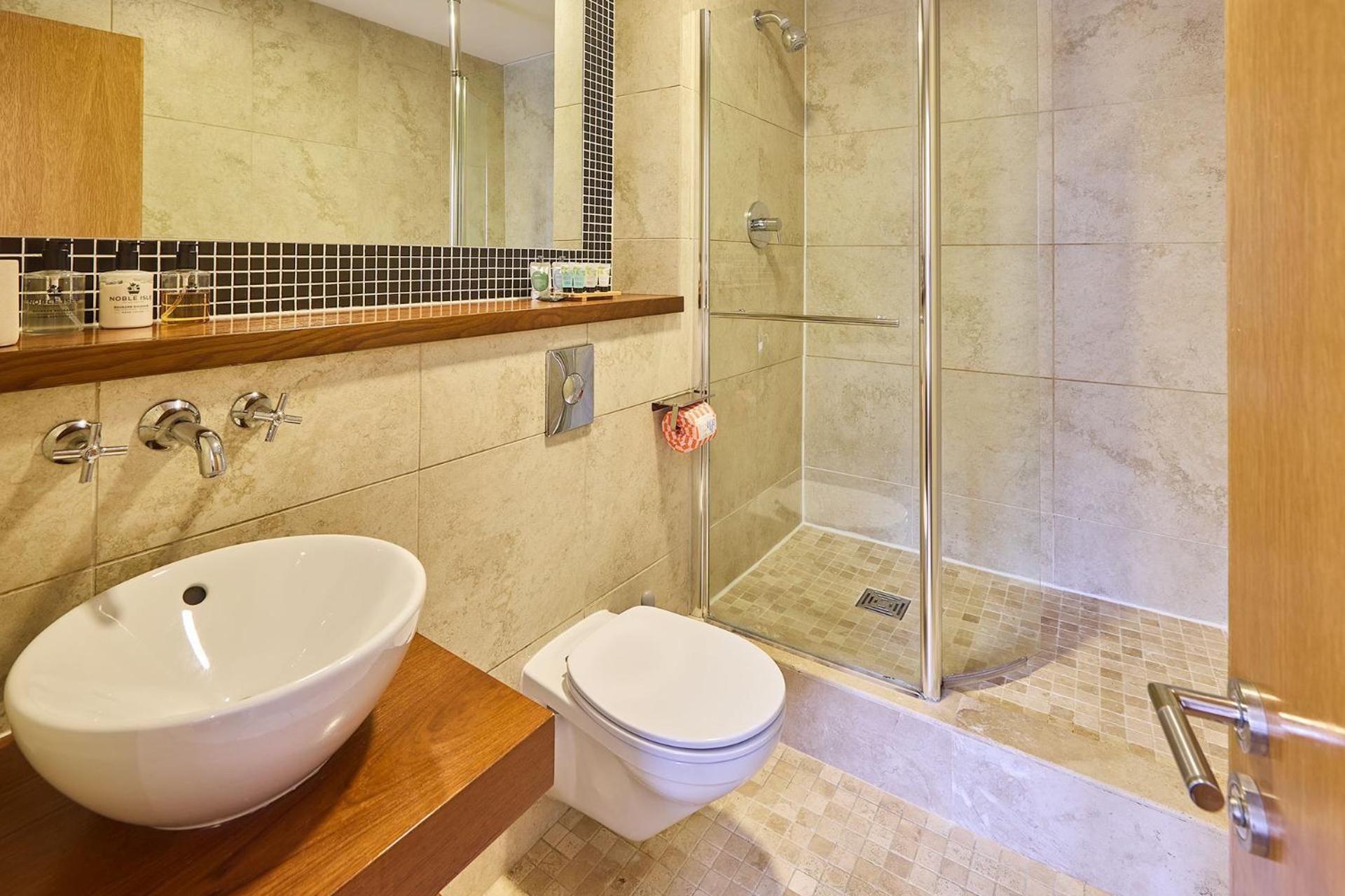 Apartment Host & - Waterside Durham